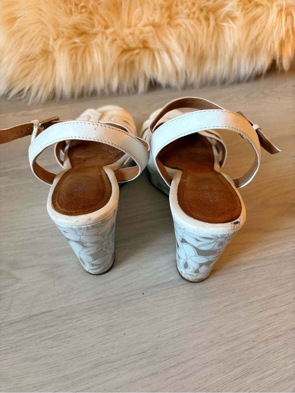 Women's White Wedge Clarks Artisan Sandals - Strappy Ankle Strap - Picture 9 of 12
